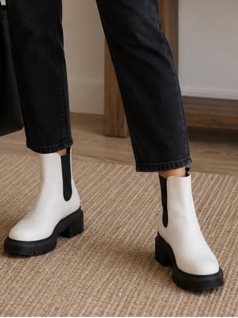 Wild Diva White Chelsea Platform Pull-On Ankle Boots with Black Elastic